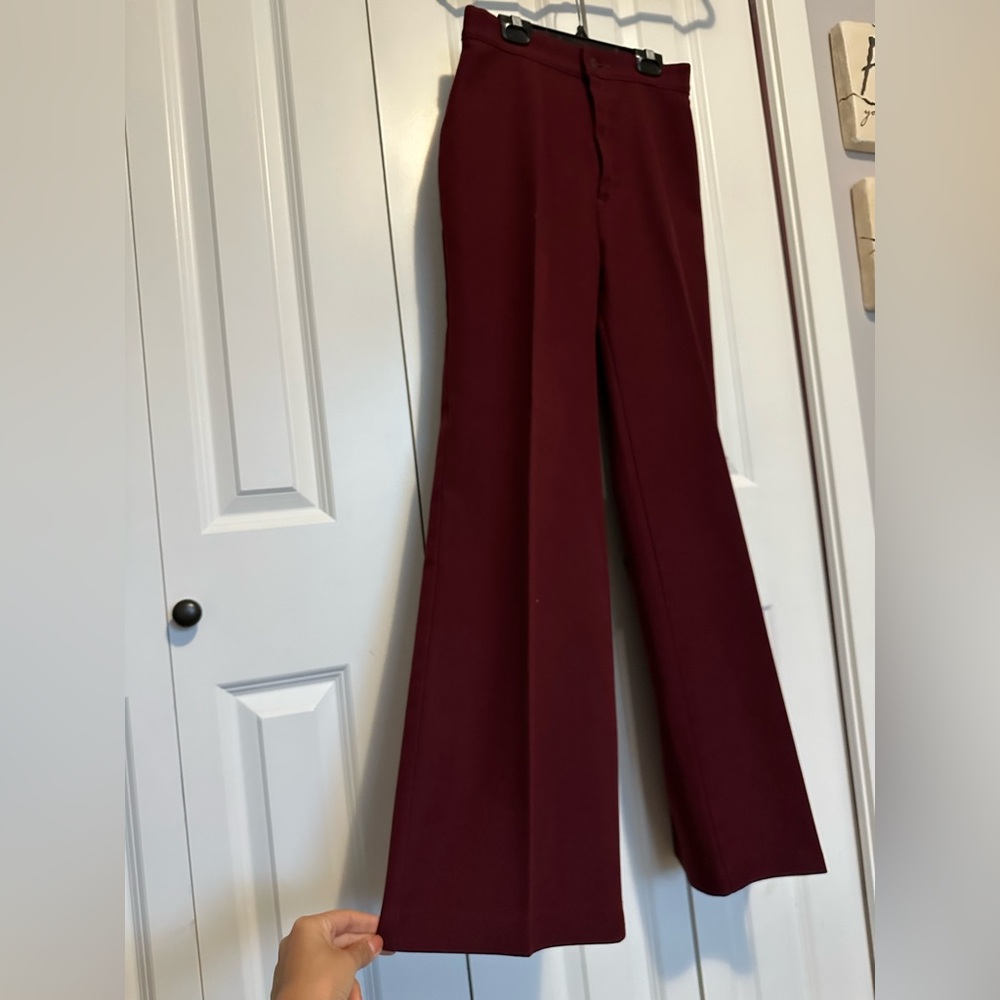 Levi's Wide Leg Pants in Deep Burgundy